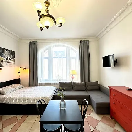 Studio 7 7 6 Appartement *